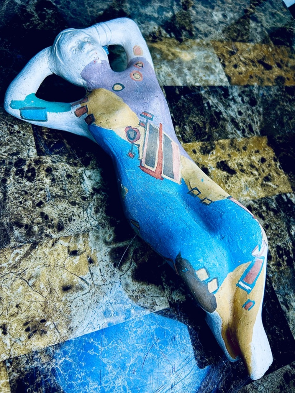Abstract Reclining Sculpture| 12 Inch Decorative Home Art Figurine: Nude‎ Woman